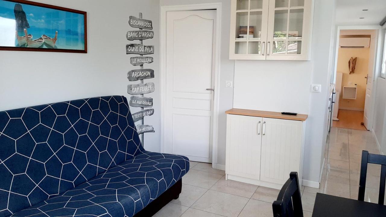 Maisonnette Bois Flottes Salles  Ngoại thất bức ảnh